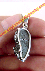 magic meteorite pendant back
